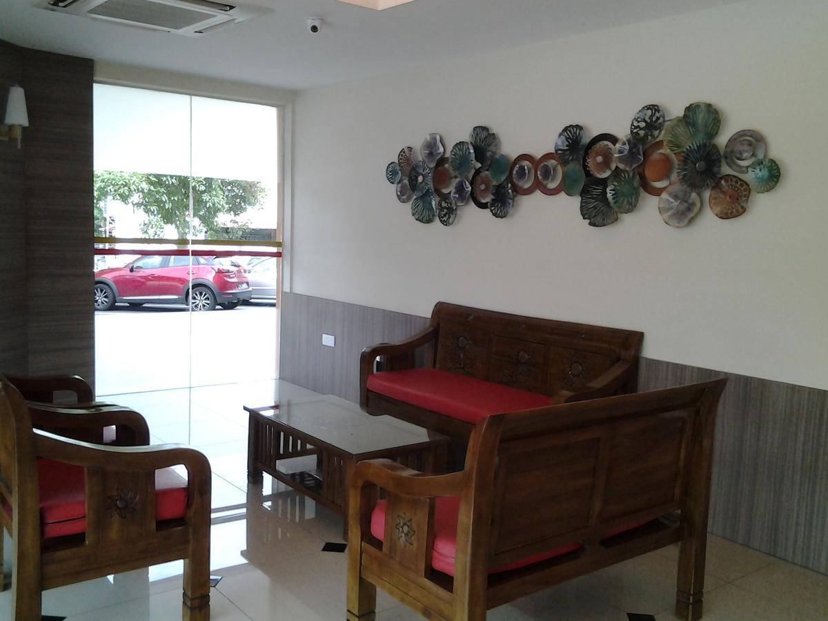 Suria Seremban Hotel Экстерьер фото