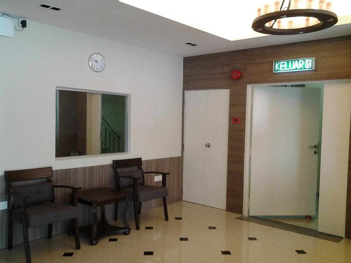 Suria Seremban Hotel Экстерьер фото